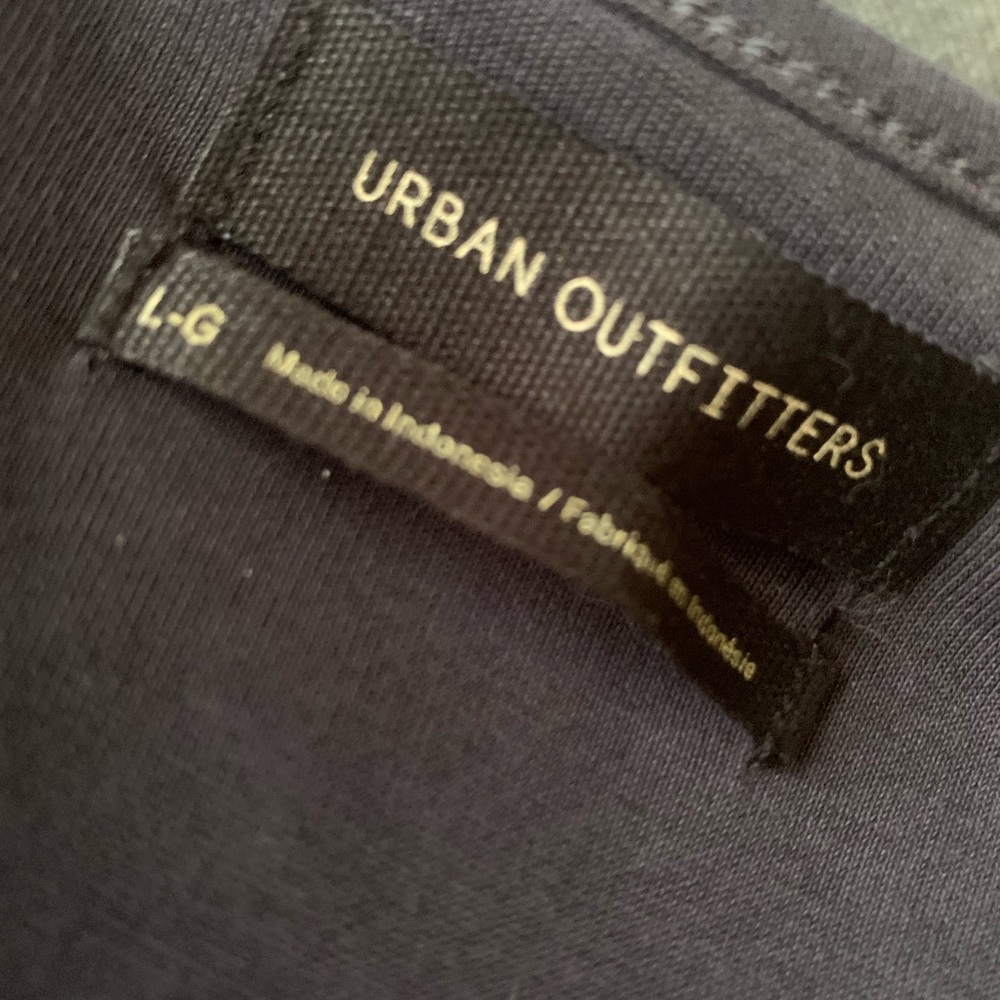 URBAN OUTFITTERS CUPRO WRAP ROMPER NWT - Picture 5 of 7